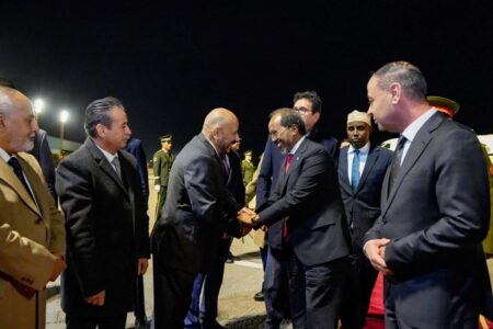 ليبيا تستقبل الرئيس الصومالي.. وهذا هو سر الزيارة