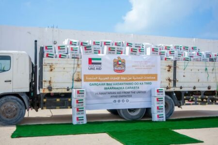الإمارات تواصل دعم الصومال بمساعدات إنسانية لتعزيز الاستقرار ومساندة النازحين