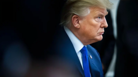 ترامب يربط بين الصومال والحوثيين في تحذير جديد..ما السبب؟ ترامب يربط بين الصومال والحوثيين في تحذير جديد..ما السبب؟