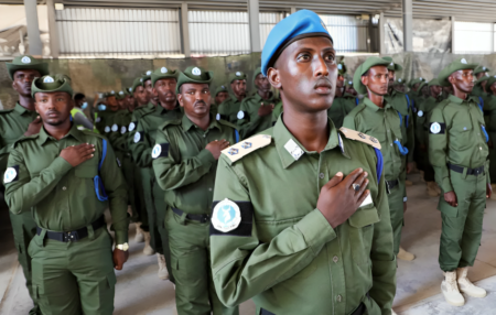 التهديد يعود بقوة: حركة الشباب تسيطر على بلدة استراتيجية في ساعات