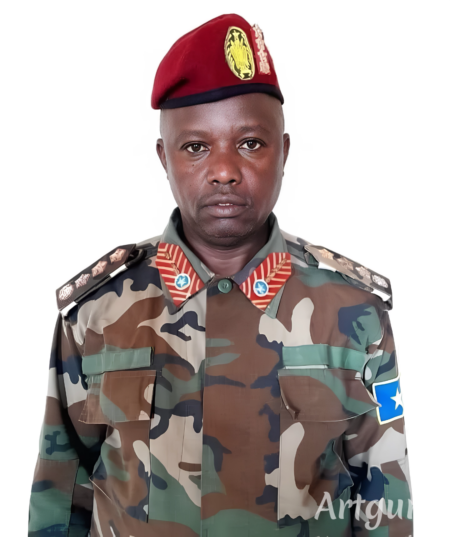 وفاة شيغو أحمد علي ضابط عسكري صومالي محتجز لدى السلطات..ما السر؟ وفاة شيغو أحمد علي ضابط عسكري صومالي محتجز لدى السلطات..ما السر؟