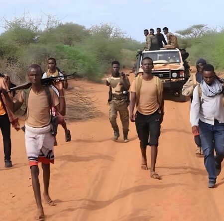 تفجير موقع تجنيد الجيش في مقديشو