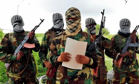 تحالف الحوثيين والشباب