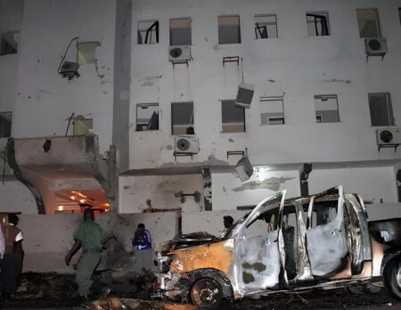 تفجير في مدرسة تدريب عسكرية في الصومال..غموض في قلب العاصمة