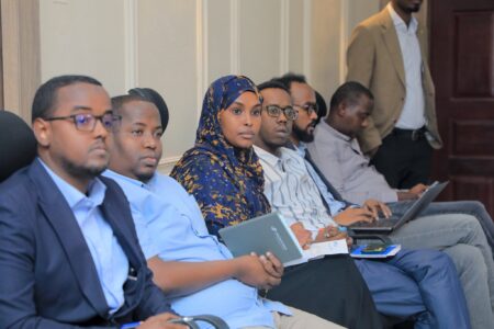 إصلاح القطاع المصرفي في الصومال.. بين تحديات الحاضر وفرص المستقبل