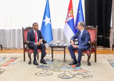 العلاقات الصومالية الصربية تتعزز بتوقيع اتفاقية صحية جديدة