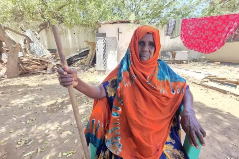 ضحايا الطائرات الأمريكية في الصومال.. عائلات تبحث عن العدالة وسط صمت طويل ضحايا الطائرات الأمريكية في الصومال.. عائلات تبحث عن العدالة وسط صمت طويل