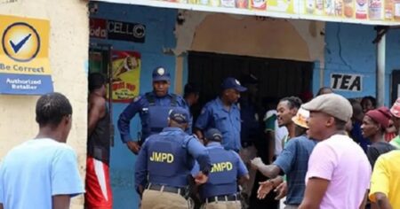 العنف ضد الصوماليين في جنوب أفريقيا.. خوفٌ متجدد وصمتٌ رسمي يخنق الأمل