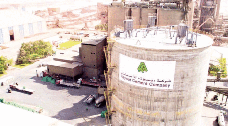 ريسوت للأسمنت تعقد شراكة لتوزيع منتجاتها بشكل حصري في الصومال حتى 2026