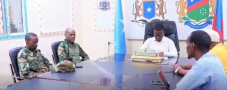 القتل العشائري في الصومال يتصدر العناوين: اعتقالات بعد حادث صادم القتل العشائري في الصومال يتصدر العناوين: اعتقالات بعد حادث صادم