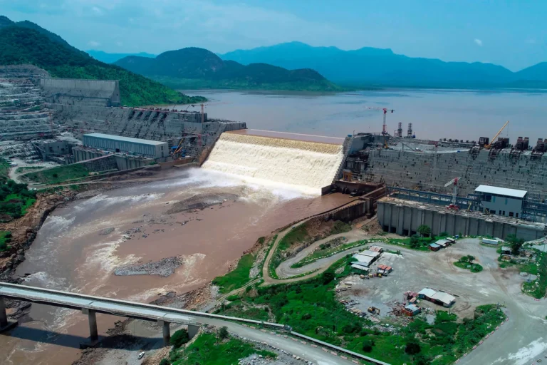 الصومال بين سد النهضة وطموحات البحر الأحمر