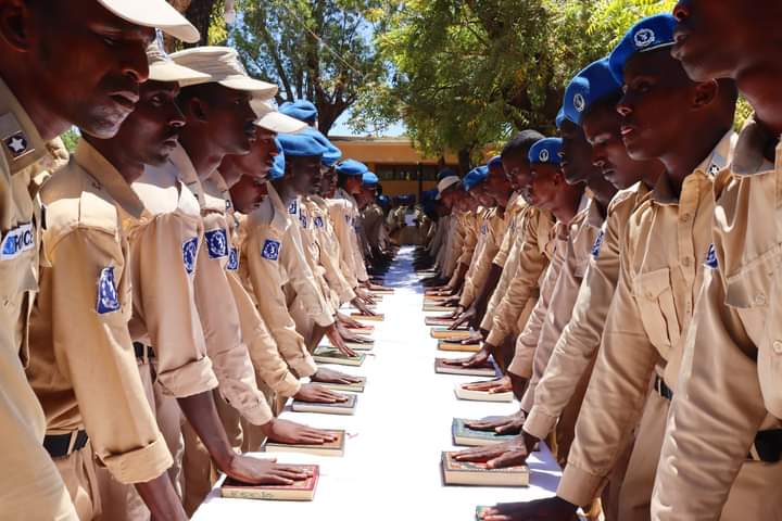 فرنسا تطلق تحركًا أوروبيًا لتدريب القوات الصومالية وسط تحفظات على مسألة الولاء فرنسا تطلق تحركًا أوروبيًا لتدريب القوات الصومالية