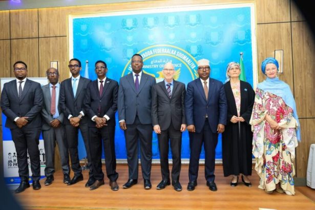 اتفاق تاريخي لحماية أطفال الصومال من ويلات النزاعات المسلحة