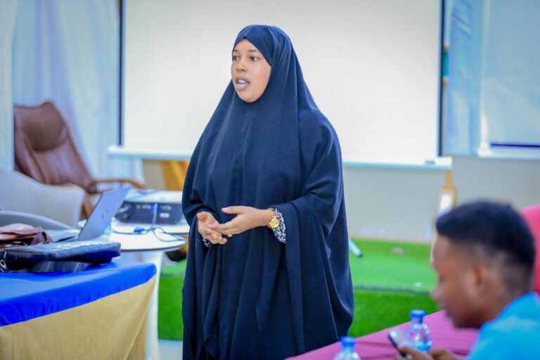 بناء السلام في الصومال.. القادة يطالبون بالعدالة بين الجنسين القادة يطالبون بالعدالة بين الجنسين في بناء السلام في الصومال