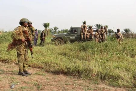 قندهار مالي وعودة واشنطن