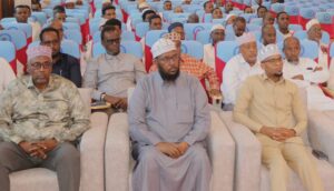 وزير الأوقاف يدشن حملة توعية حجاج الصومال وزير الأوقاف يدشن حملة توعية حجاج الصومال