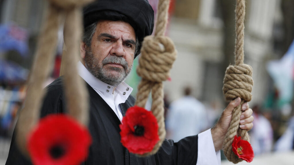 شبكات التجسس في إيران