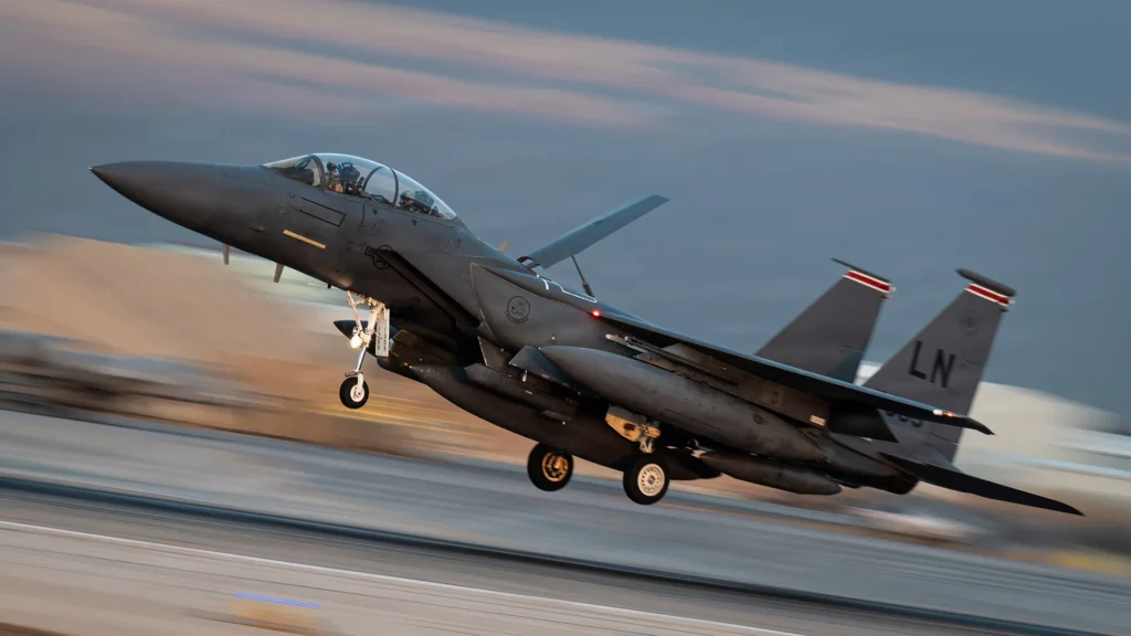 سقاط طائرات أمريكية في إيران