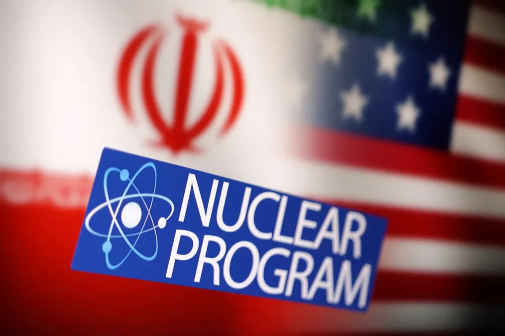 مفاوضات واشنطن وطهران.. ترامب يعلن التوصل لإطار اتفاق تاريخي يضمن إعادة فتح مضيق هرمز