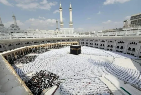 إعلان المحكمة العليا السعودية عن موعد وقفة عرفة وعيد الأضحى المبارك لعام 2026 إعلان المحكمة العليا السعودية