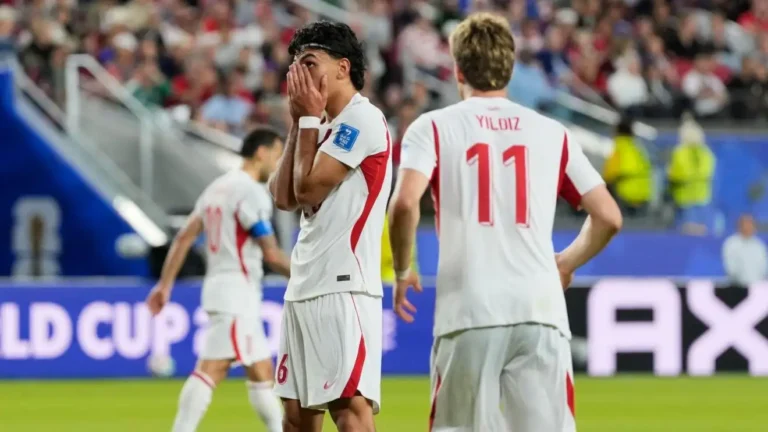 خروج مبكر لـ منتخب تركيا من منافسات بطولة كأس العالم بعد الخسارة المفاجئة أمام باراغواي