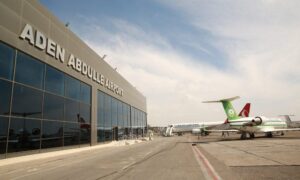 برنامج الأغذية العالمي يتبرع بمعدات البحث والإنقاذ لهيئة الطيران المدني الصومالية برنامج الأغذية العالمي